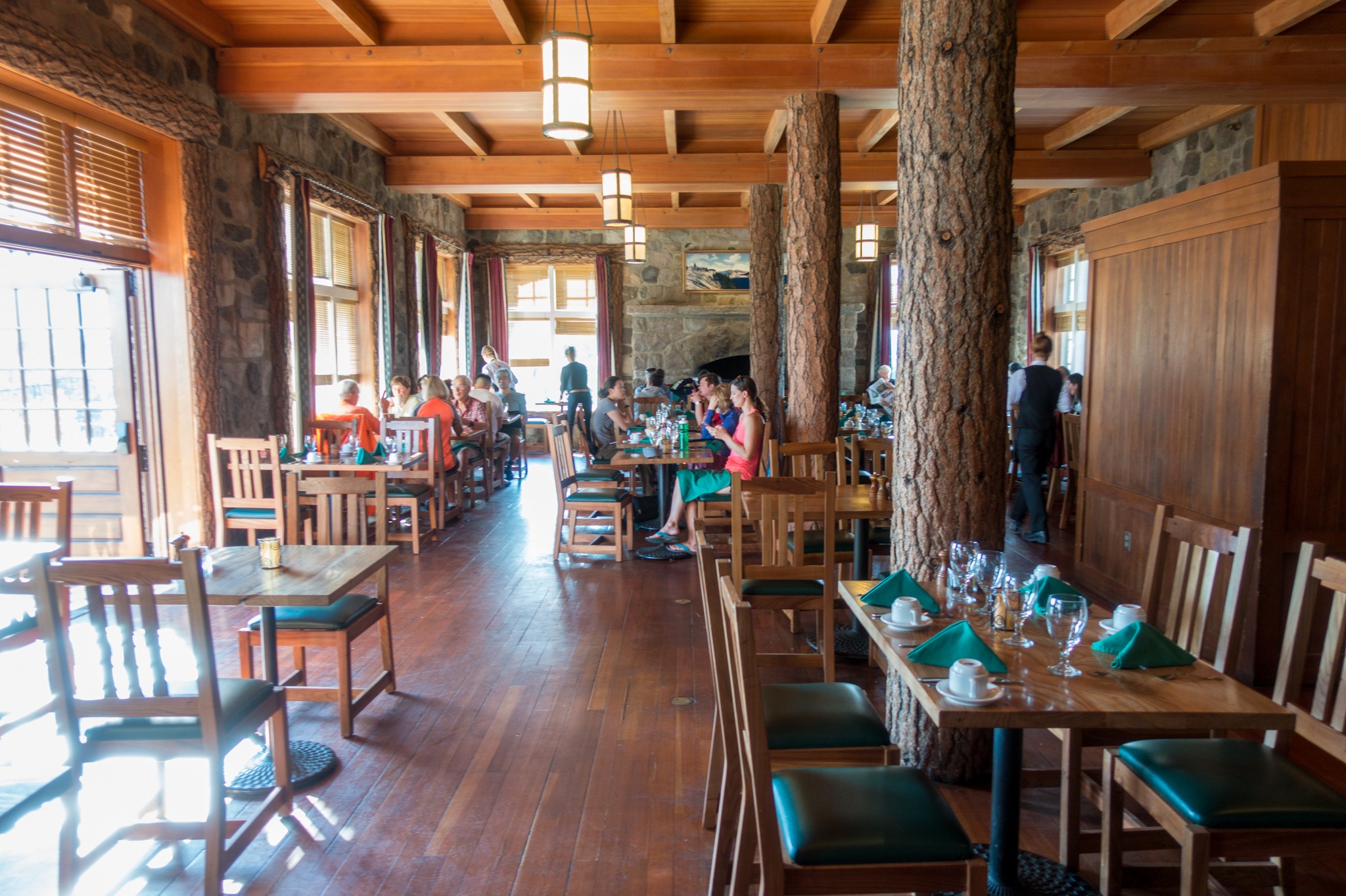 Crater Lake Lodge Dining Room Dress Code